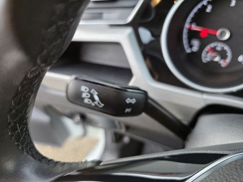 Voitures D'occasion À Saint-Pierre-Du-Mont | Volkswagen Touran 2.0 Tdi 122 7Pl Lounge