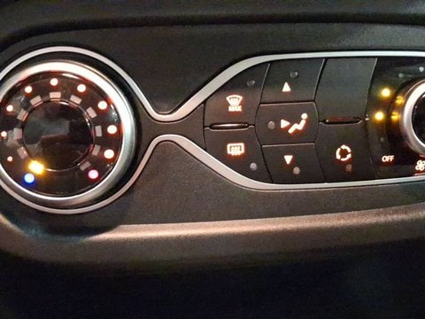 Voitures D'occasion À Naves | Renault Twingo Iii E-Tech Authentic