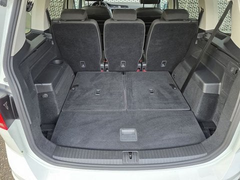 Voitures D'occasion À Saint-Pierre-Du-Mont | Volkswagen Touran 2.0 Tdi 122 7Pl Lounge