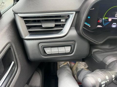 Voitures D'occasion À Sarlat | Renault Clio E-Tech Full Hybrid 145 Equilibre