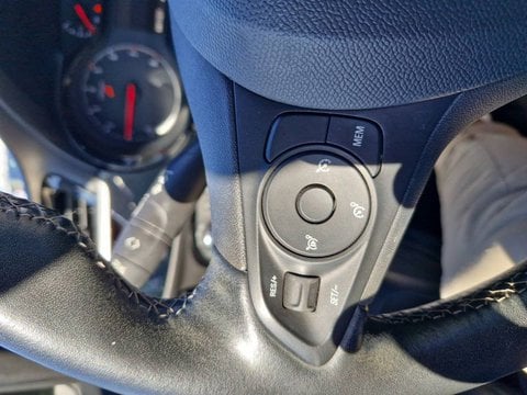 Voitures D'occasion À Saintes | Opel Corsa F 1.2 75 Ch Bvm5 Elegance Business