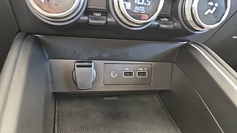Voitures D'occasion À Trélissac | Renault Clio E-Tech Full Hybrid 145 Ch Gsr2 Techno