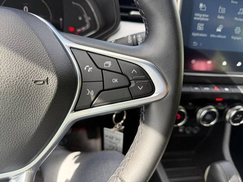 Voitures D'occasion À Sarlat | Renault Clio V E-Tech 140 - 21N Limited