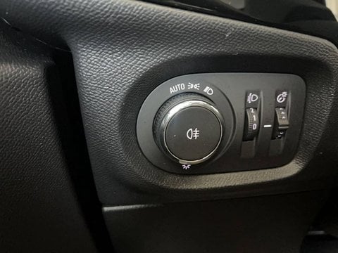 Voitures D'occasion À Saintes | Opel Corsa 1.2 75 Ch Bvm5