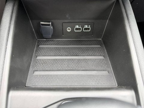 Voitures D'occasion À Sarlat | Renault Captur Ii Mild Hybrid 160 Edc R.s. Line