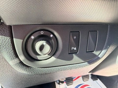Voitures D'occasion À Sarlat | Dacia Sandero Ii Blue Dci 95 Sl Techroad