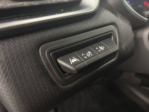 Voitures D'occasion À Gond Pontouvre | Renault Clio V E-Tech 140 Business