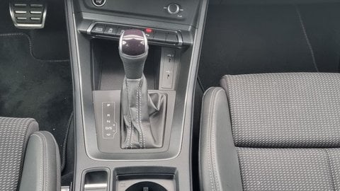 Voitures D'occasion À Dax | Audi Q3 35 Tfsi 150 Ch S Tronic 7 S Line