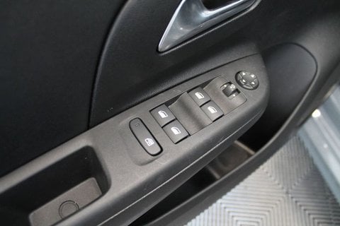 Voitures D'occasion À Châtellerault | Opel Corsa F 1.2 75 Ch Bvm5