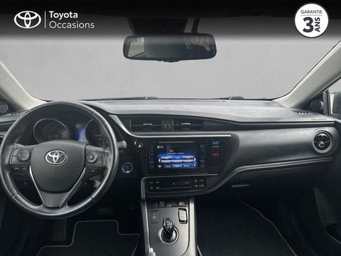 Voitures D'occasion À Belz | Toyota Auris Hsd 136H Collection Rc18