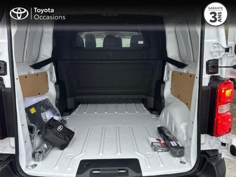 Voitures D'occasion À Saint-Martin-Des-Champs | Toyota Proace Medium 2.2 D-4D 150 Cabine Approfo...