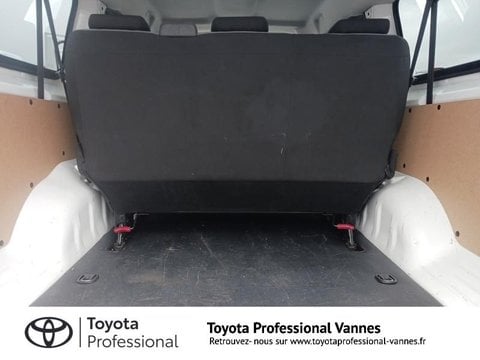 Voitures D'occasion À Vannes | Toyota Proace Combi Long 1.5 120 D-4D Dynamic Rc18