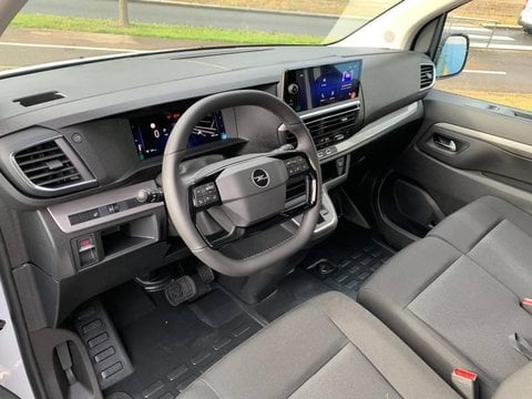 Voitures D'occasion À Brest | Opel Vivaro Fg M 2.2 Diesel 180Ch Sportive Automatique