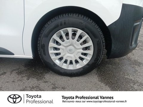 Voitures D'occasion À Vannes | Toyota Proace Combi Long 1.5 120 D-4D Dynamic Rc18