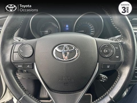 Voitures D'occasion À Belz | Toyota Auris Hsd 136H Collection Rc18