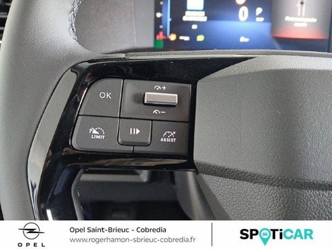 Voitures D'occasion À Yffiniac | Opel Vivaro M 2.2 Diesel 180Ch Sportive Automatique