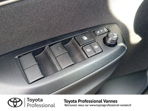 Voitures D'occasion À Vannes | Toyota Yaris 116H Dynamic 5P My25