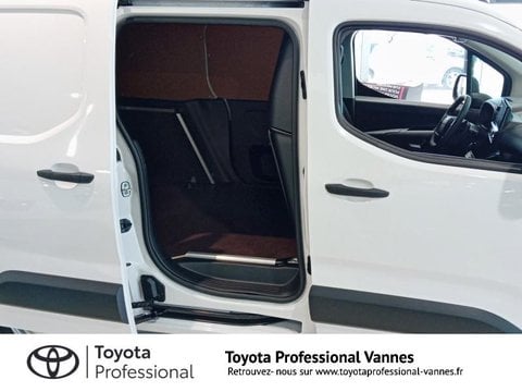 Voitures D'occasion À Vannes | Toyota Proace City Medium Electric 136Ch 50 Kwh Start My25