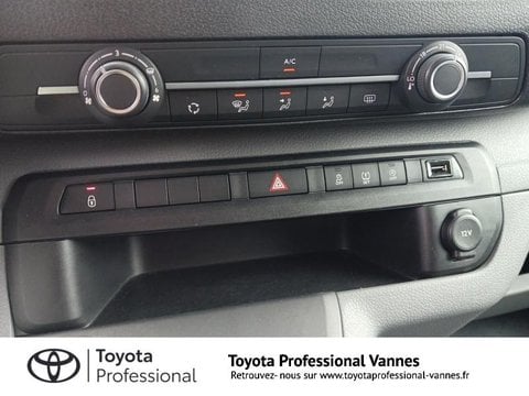 Voitures D'occasion À Vannes | Toyota Proace Combi Long 1.5 120 D-4D Dynamic Rc18