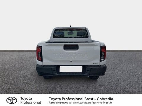 Voitures D'occasion À Brest | Toyota Hilux Electrique 196Ch Batterie 59,2 Kwh Double Cabine Lég...