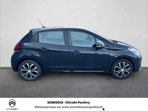 Voitures D'occasion À Saint-Thuriau | Peugeot 208 1.2 Puretech 82Ch E6.C Signature 5P