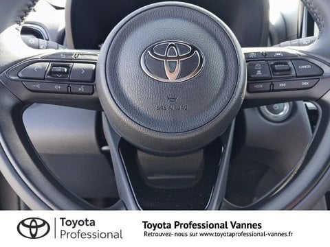 Voitures D'occasion À Vannes | Toyota Yaris Cross 116H Design Business My26