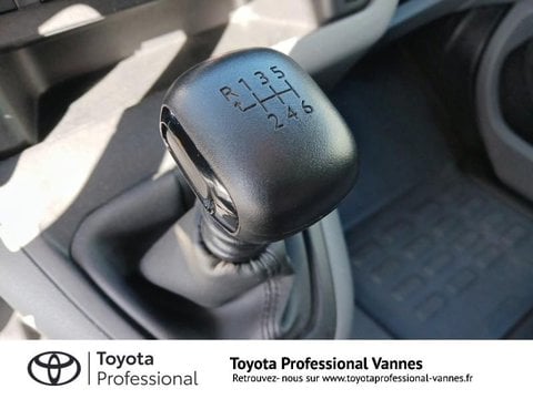 Voitures D'occasion À Vannes | Toyota Proace Combi Long 1.5 120 D-4D Dynamic Rc18