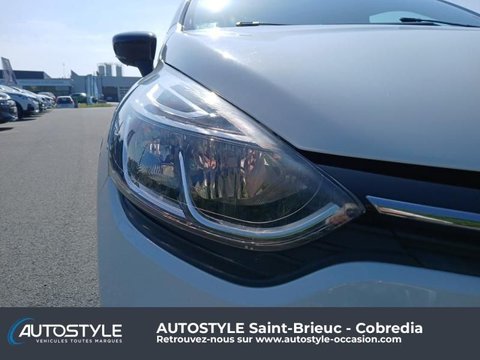 Voitures D'occasion À Yffiniac | Renault Clio 1.2 16V 75Ch Limited 5P