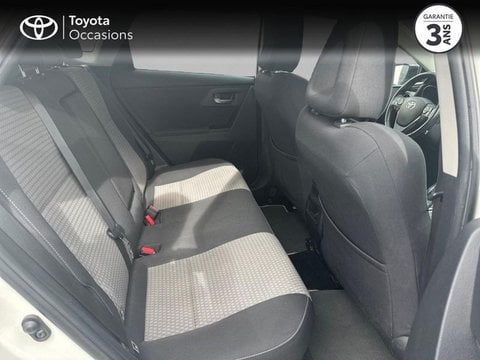 Voitures D'occasion À Belz | Toyota Auris Hsd 136H Collection Rc18