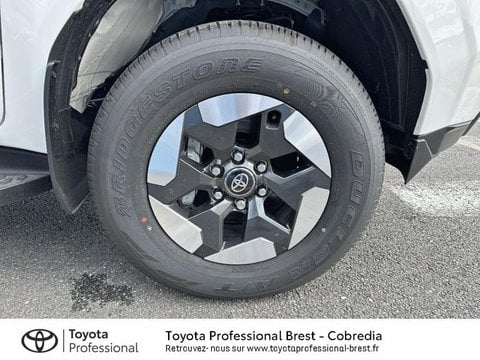 Voitures D'occasion À Brest | Toyota Hilux Electrique 196Ch Batterie 59,2 Kwh Double Cabine Lég...