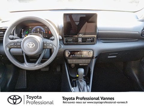 Voitures D'occasion À Vannes | Toyota Yaris 116H Design 5P My26