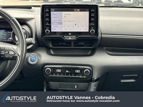 Voitures D'occasion À Theix-Noyalo | Toyota Yaris 116H Première 5P