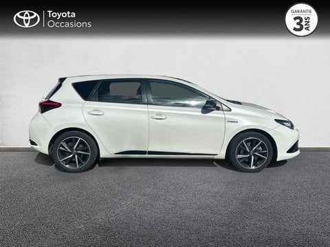 Voitures D'occasion À Belz | Toyota Auris Hsd 136H Collection Rc18