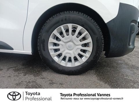 Voitures D'occasion À Vannes | Toyota Proace Combi Long 1.5 120 D-4D Dynamic Rc18