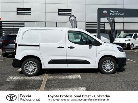 Voitures D'occasion À Brest | Toyota Proace City Medium 110 Vvt-I Dynamic Mc23