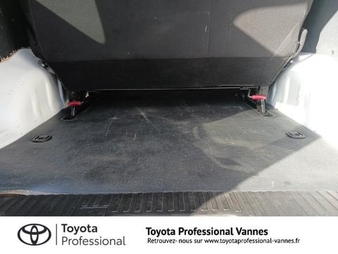 Voitures D'occasion À Vannes | Toyota Proace Combi Long 1.5 120 D-4D Dynamic Rc18