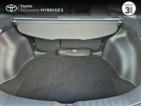 Voitures D'occasion À Vannes | Toyota Corolla Cross 1.8 Hybrid 140 Hp Styke Comfort Urban Khaki