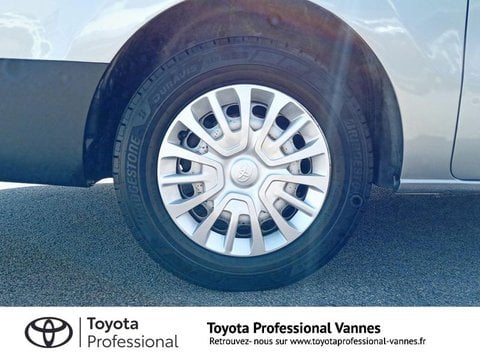 Voitures D'occasion À Vannes | Toyota Proace Combi Long 1.5 120 D-4D Dynamic My20