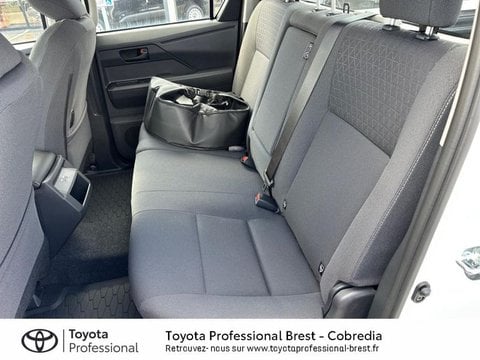 Voitures D'occasion À Brest | Toyota Hilux Electrique 196Ch Batterie 59,2 Kwh Double Cabine Lég...