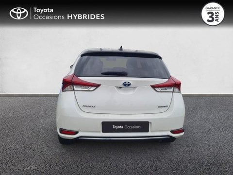 Voitures D'occasion À Brest | Toyota Auris Hsd 136H Collection