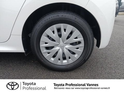 Voitures D'occasion À Vannes | Toyota Yaris Affaires 116H Dynamic Business Affaire My22 + Progra...