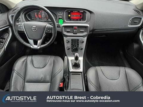 Voitures D'occasion À Brest | Volvo V40 T2 122Ch Inscription 7Cv