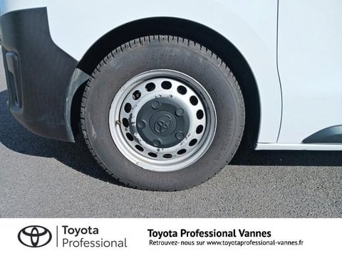 Voitures D'occasion À Vannes | Toyota Proace Combi Long 1.5 120 D-4D Dynamic Rc18