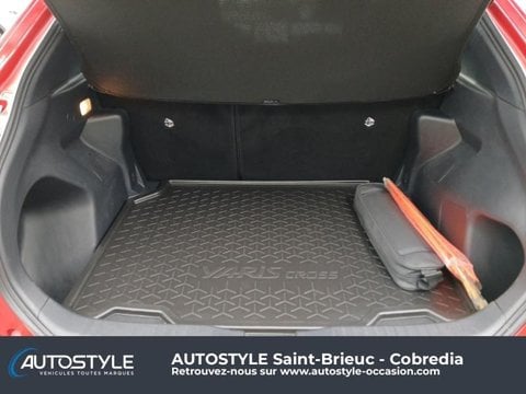 Voitures D'occasion À Yffiniac | Toyota Yaris Cross 116H Ba Design Mhev