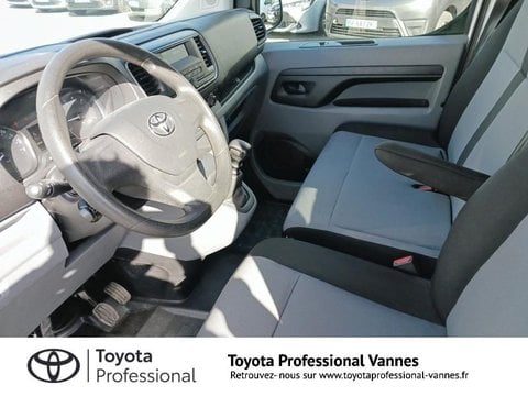 Voitures D'occasion À Vannes | Toyota Proace Combi Long 1.5 120 D-4D Dynamic Rc18