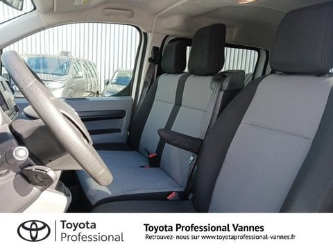Voitures D'occasion À Vannes | Toyota Proace Combi Long 1.5 120 D-4D Dynamic Rc18