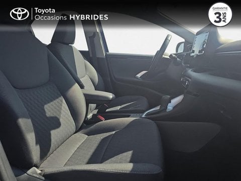 Voitures D'occasion À Vannes | Toyota Yaris 116H Design 5P My21