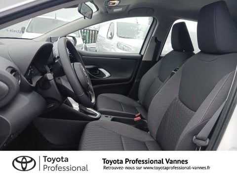 Voitures D'occasion À Vannes | Toyota Yaris Affaires 116H Dynamic Business Affaire My22 + Progra...