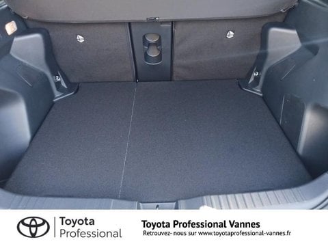 Voitures D'occasion À Vannes | Toyota Yaris Cross 116H Design Business My26