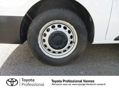 Voitures D'occasion À Vannes | Toyota Proace Combi Long 1.5 120 D-4D Dynamic Rc18